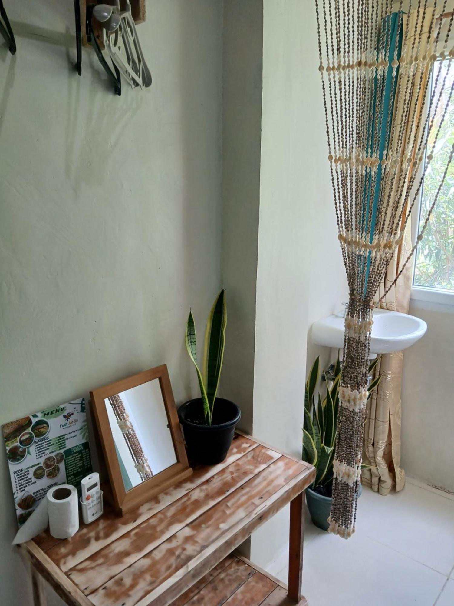 Klub Safari Tourist Inn Tagbina Luaran gambar