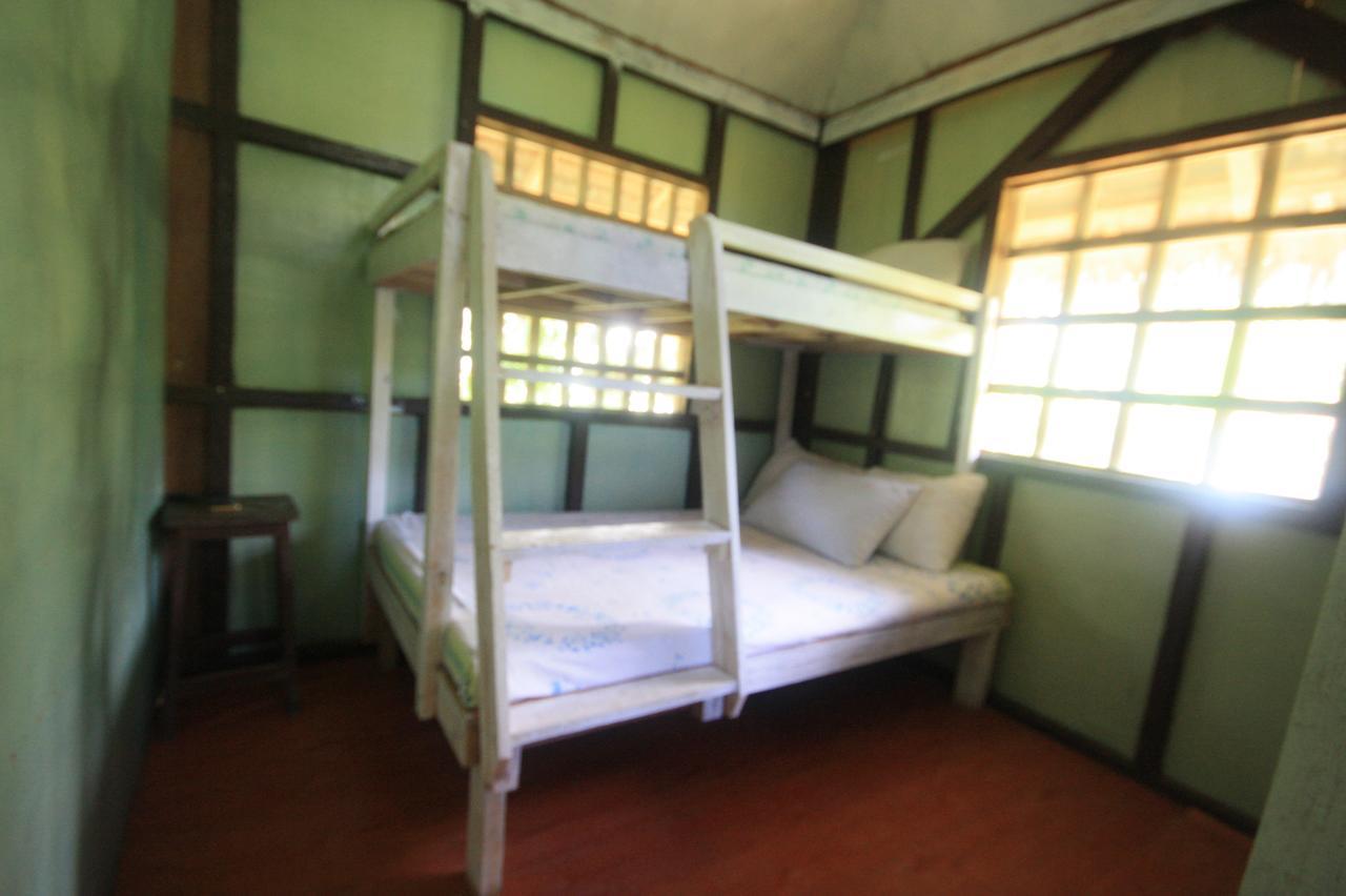 Klub Safari Tourist Inn Tagbina Luaran gambar