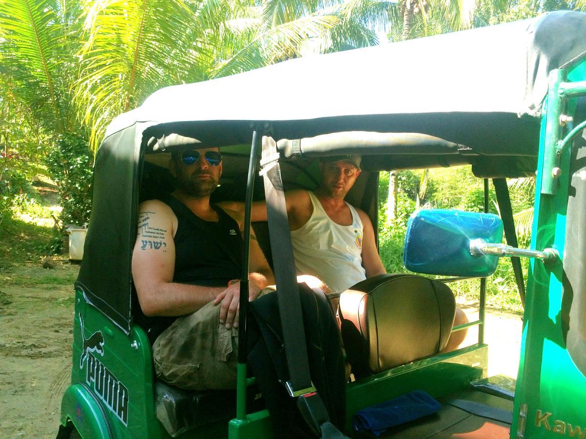 Klub Safari Tourist Inn Tagbina Luaran gambar